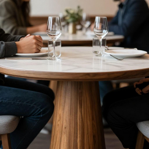 Como Escolher o Pedestal de Mesa Ideal para Melhorar Seu Espaço e Atendimento